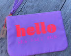 Clutch mit Statement - lila
