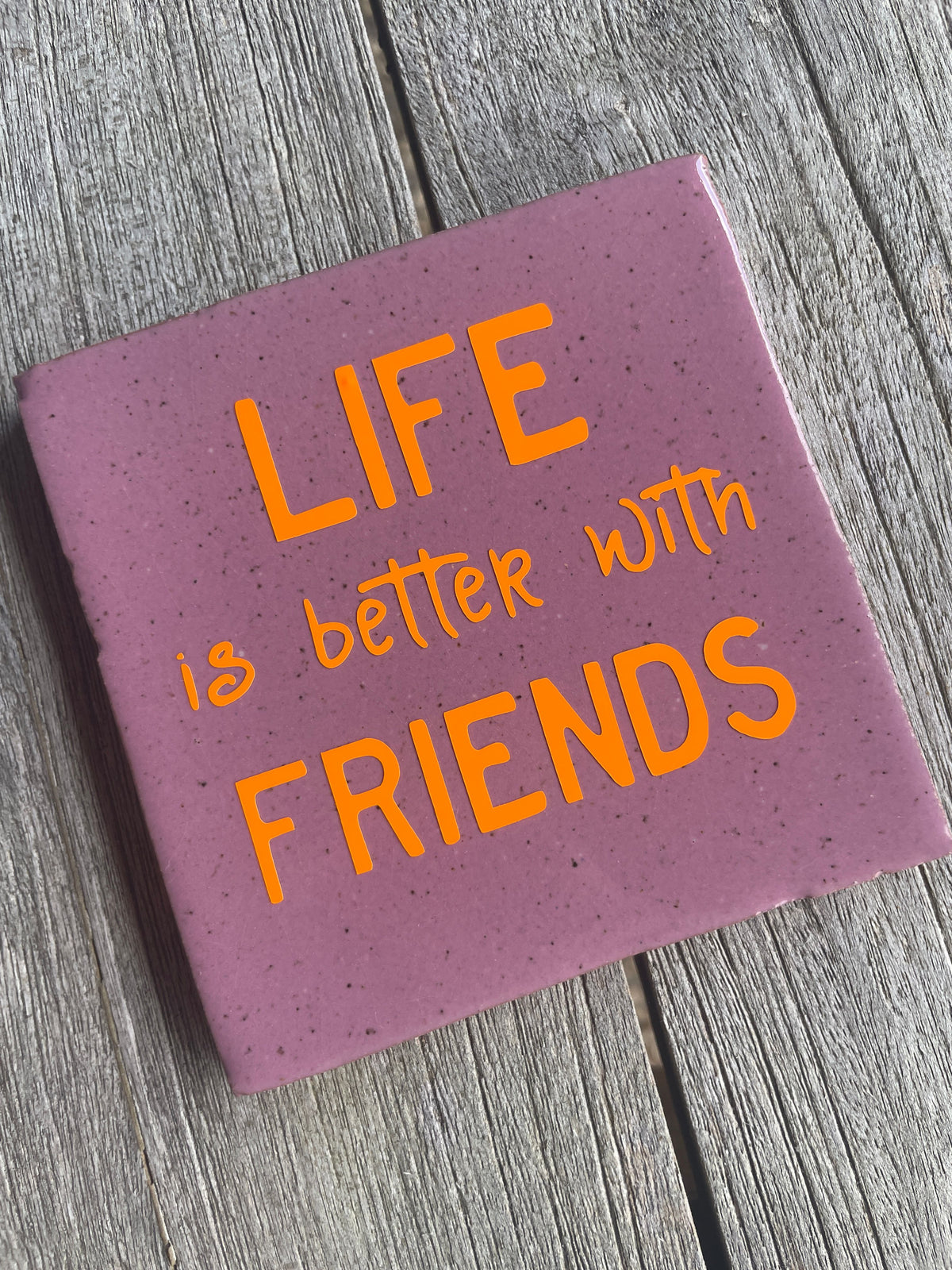 Kachel - Life is better